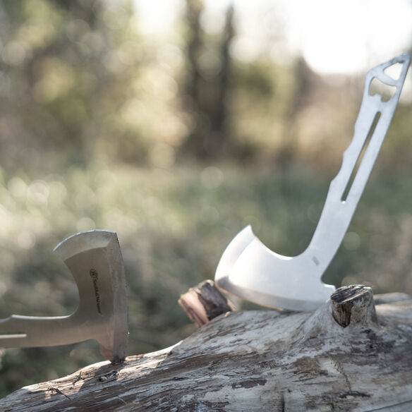 Smith & Wesson&reg; Bullseye&reg; Throwing Axes, 3-Pack